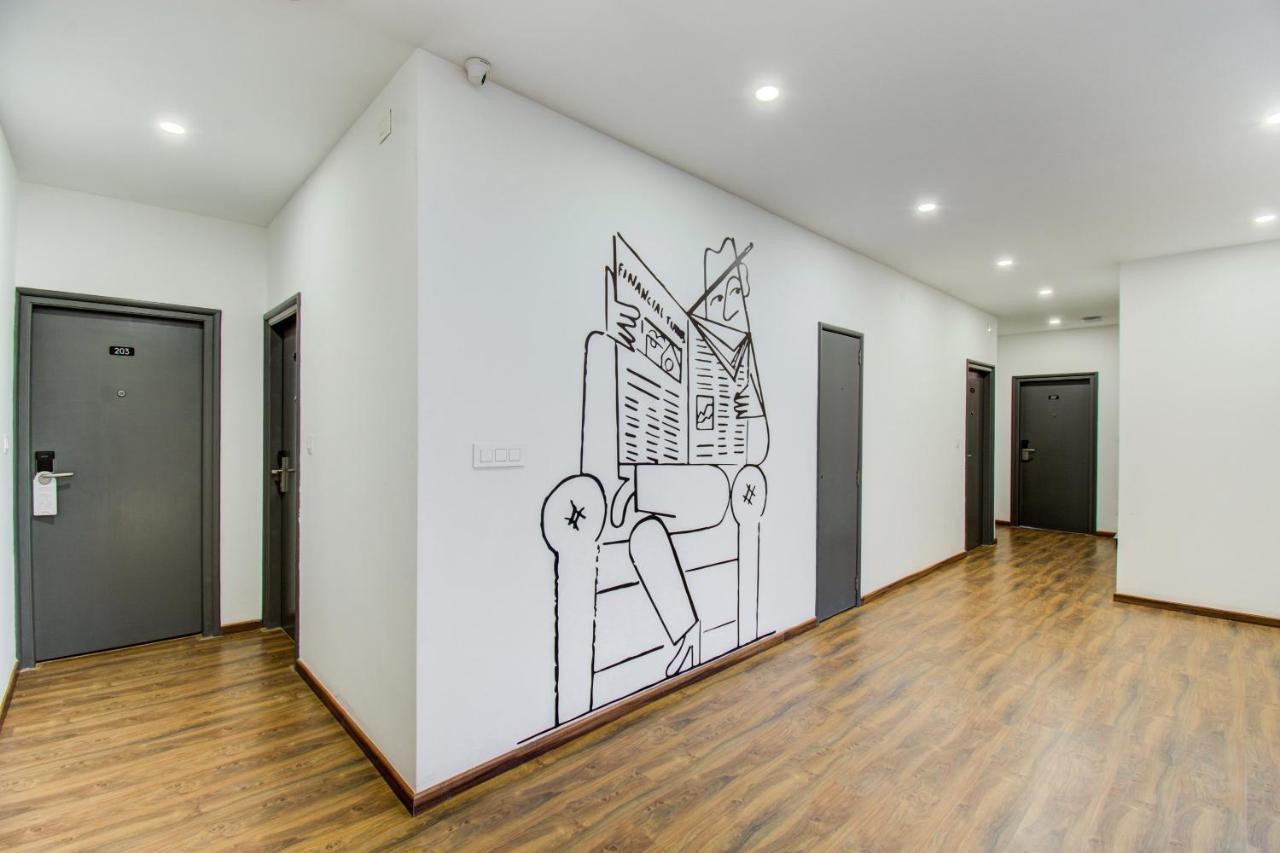 Oyo 23368 Boutique Hotel Paragon New Delhi Ngoại thất bức ảnh